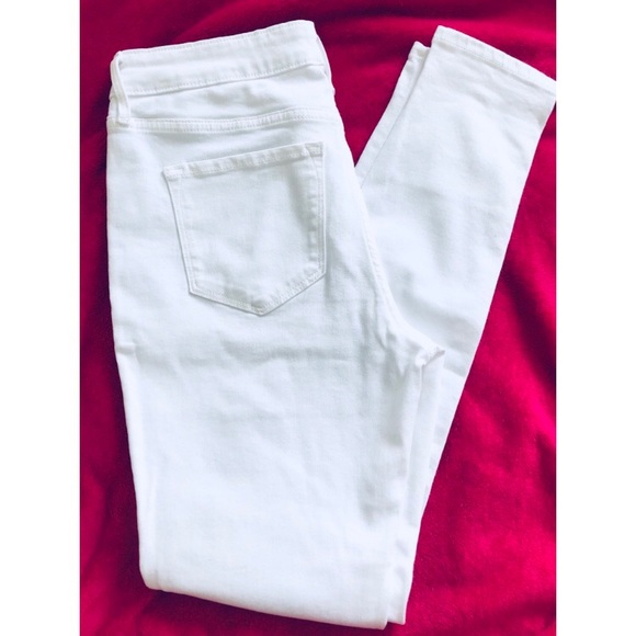 Old Navy Denim - Old Navy High-Rise White Skinny Jeans